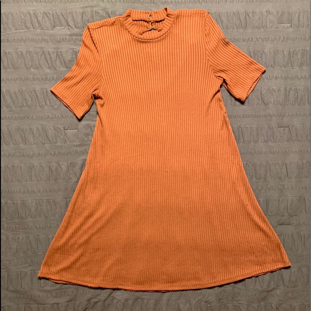 Fall orange dress with back cut out